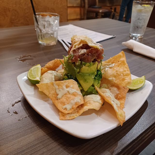 Poke Nachos