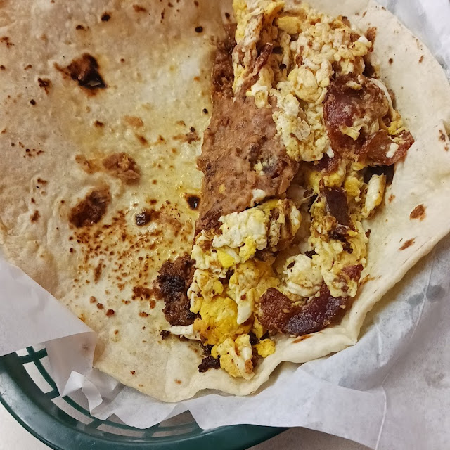 Bacon and Egg Super Taco
