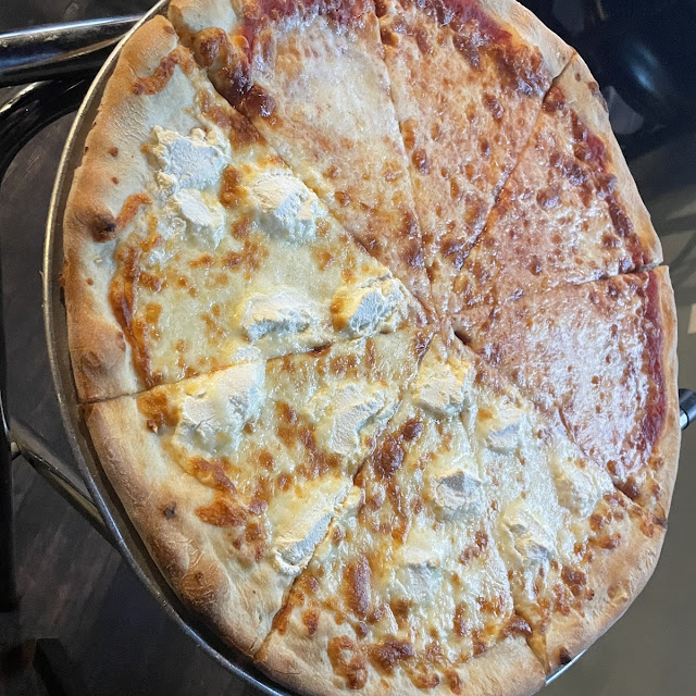 Half Plain Half White Pizza