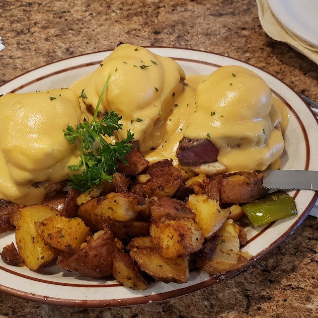 Eggs Benedict