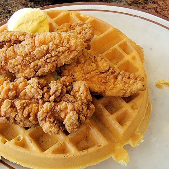 Chicken N Waffle