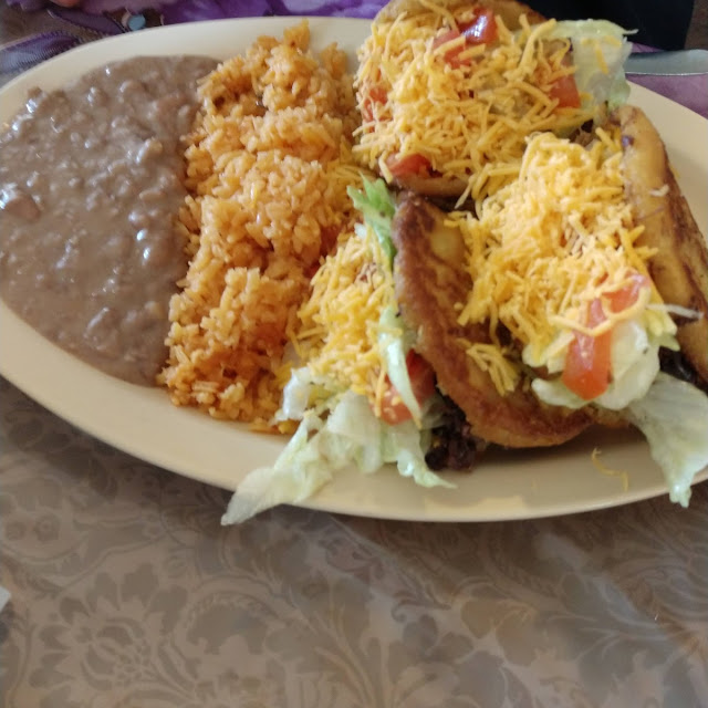 Gordita Plate