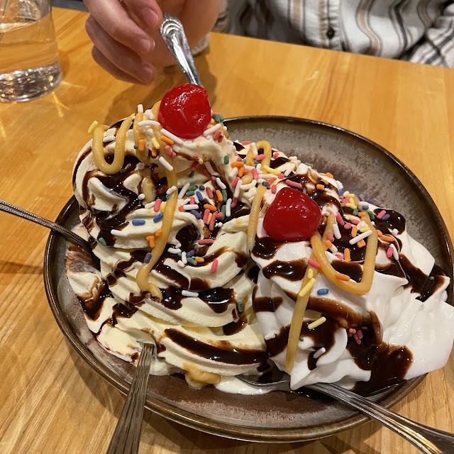 Brownie Sundae