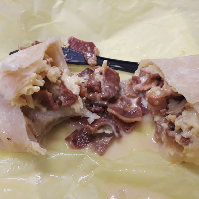 Breakfast Burrito w Bacon