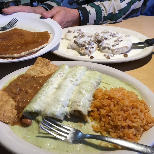 Enchiladas Suizas