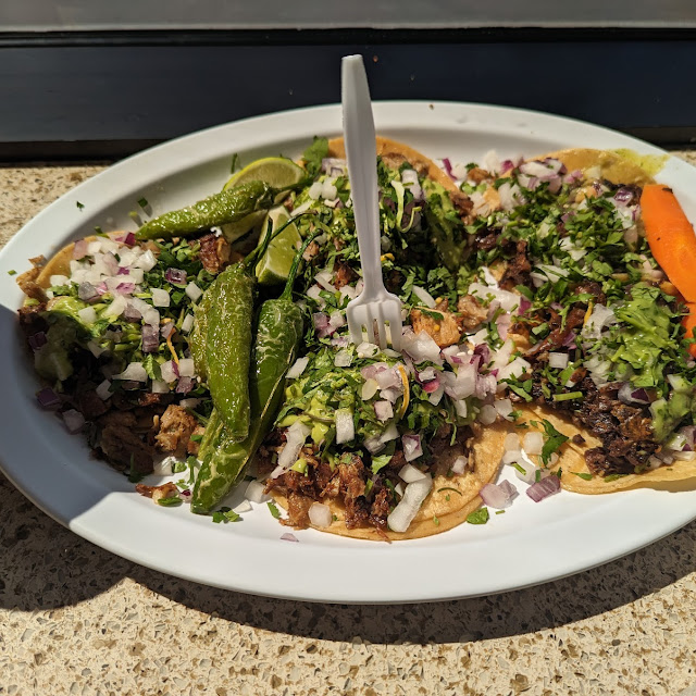 TJ Tacos De Carnitas