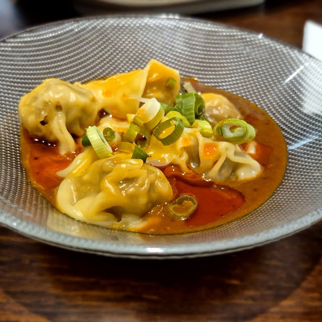 Pork Wontons in Spicy Sauce