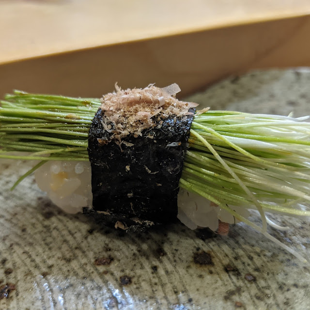Nira Chives