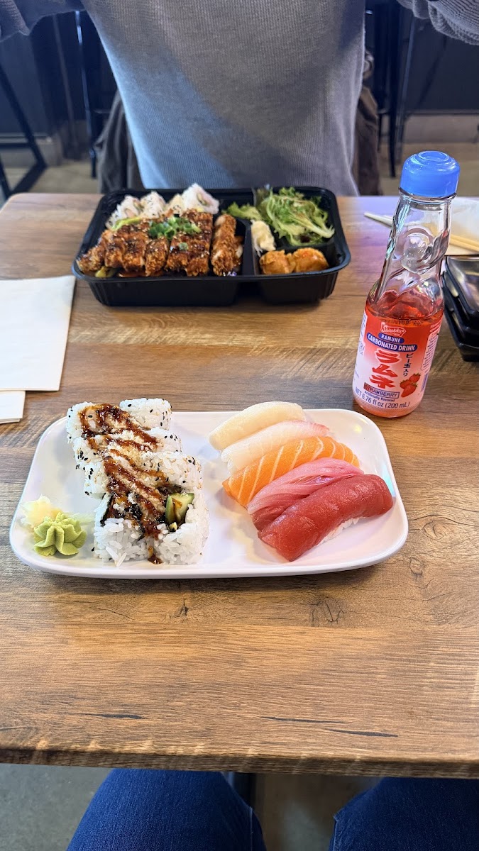 Shinjuku Sushi Hadley