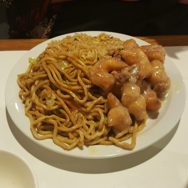 General Chicken Lo Mein