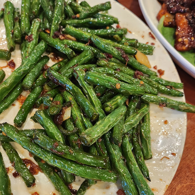 Pork Neck w String Beans