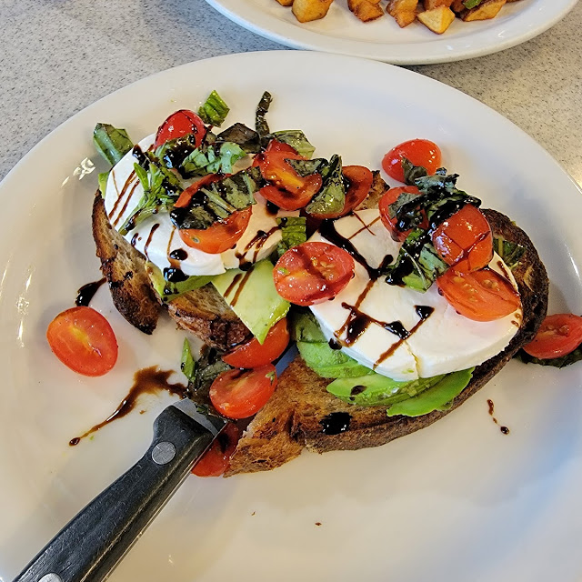 Avocado Veg Sandwich