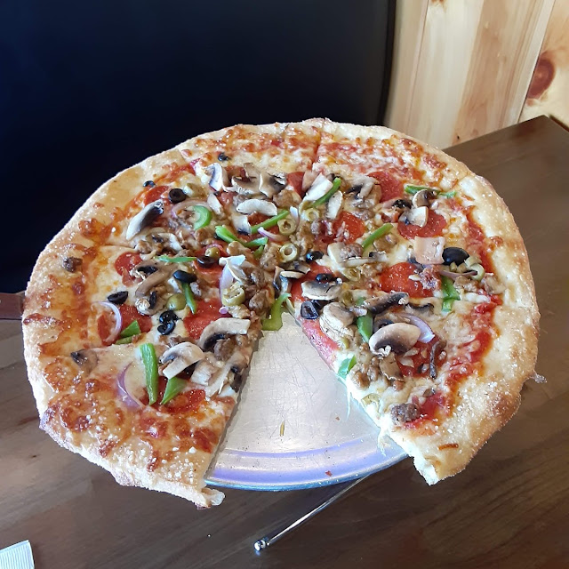 Everything Pizza