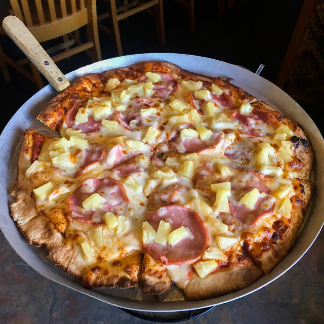 Hawaiian Pizza