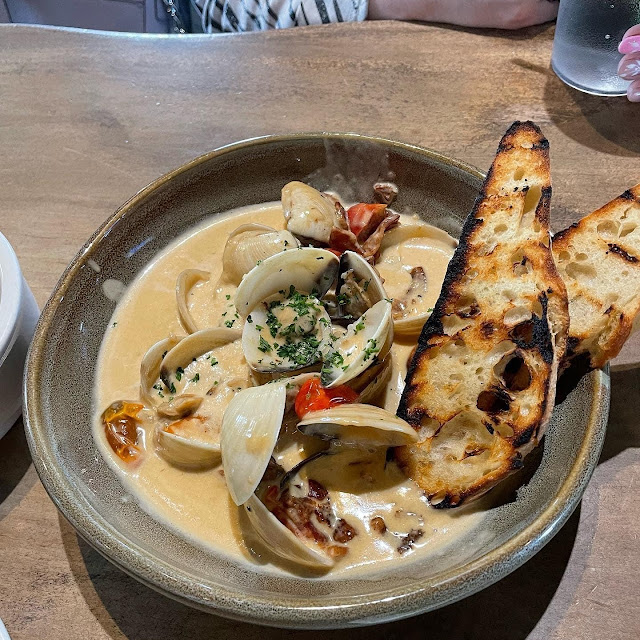 Steamed Clams