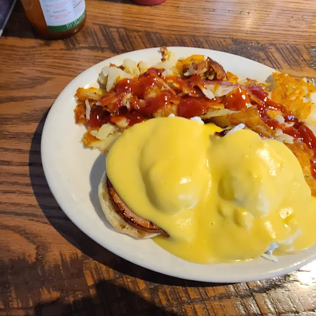 Eggs Benedict