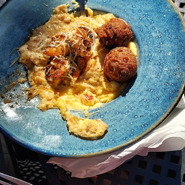 Shrimp N Grits