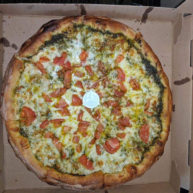 Pesto Pie with Tomatos
