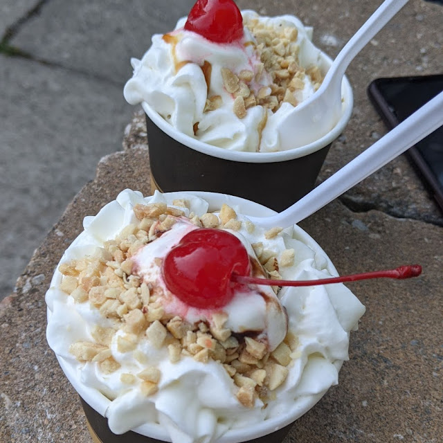 Sundaes