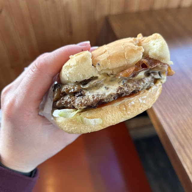 Chalet Burger