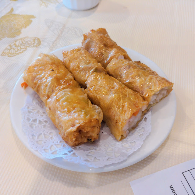 Steamed Pork with Soy Bean Skin Rolls 蚝皇鲜竹卷