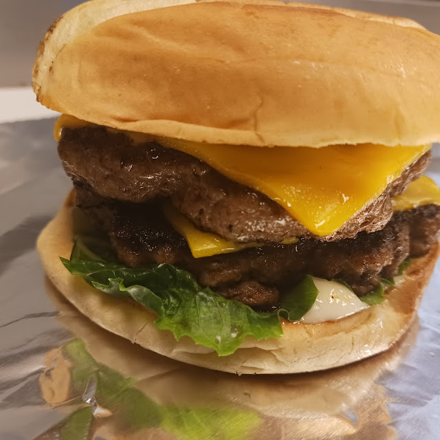 Double Cheeseburger