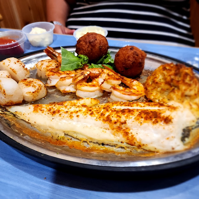 Broiled Seafood Platter