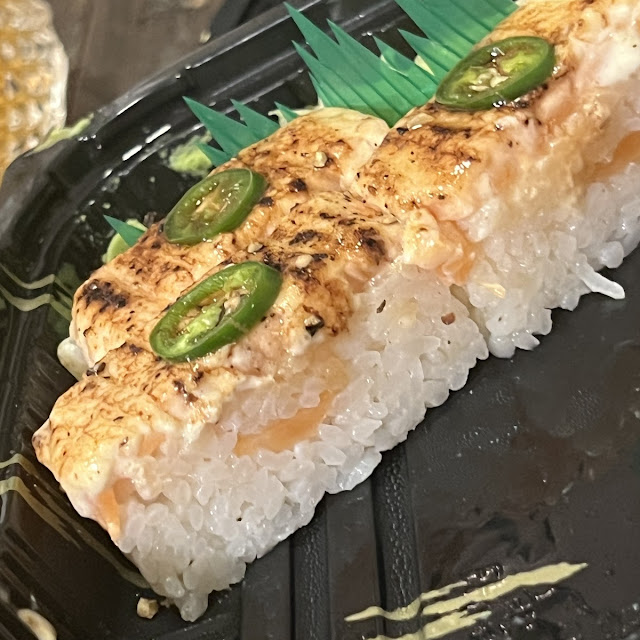 Salmon Aburi