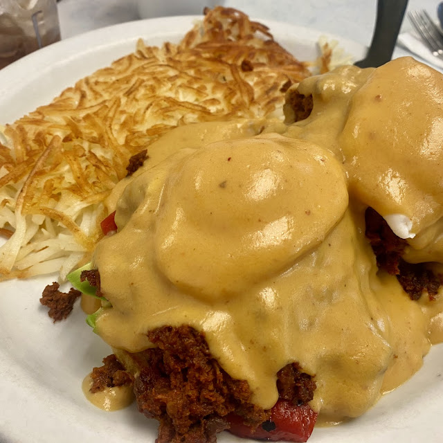 Woody's Chili Cheese Omelette