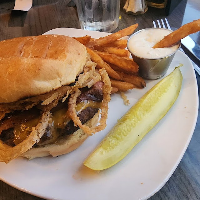 Riki's Peanut Butter Burger