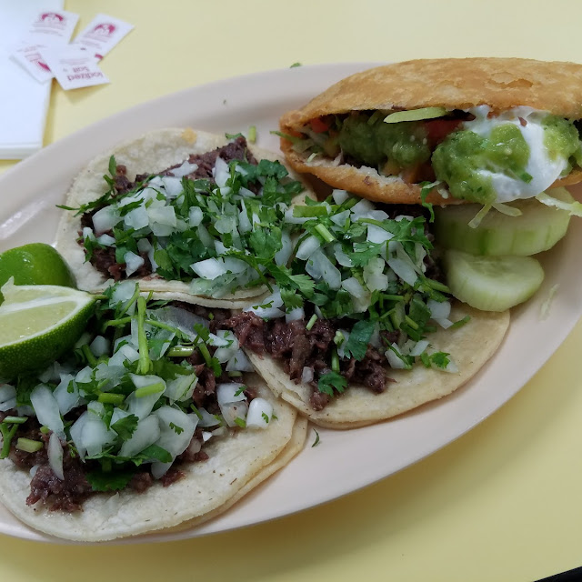 Taco De Lenguatripa