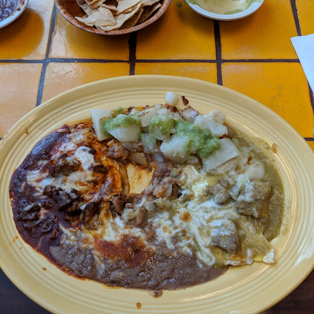 Huevos Divorciados