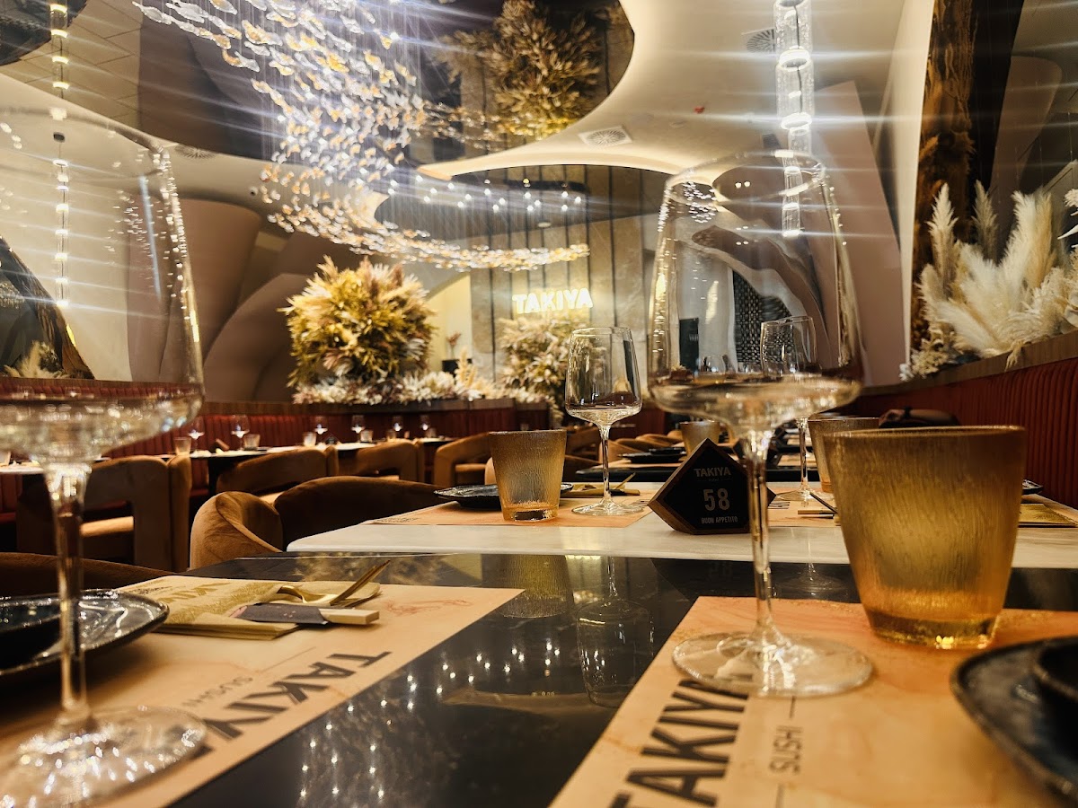 TAKIYA SUSHI CASORIA