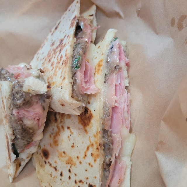 Piadina Romagnola - Pork-a-della