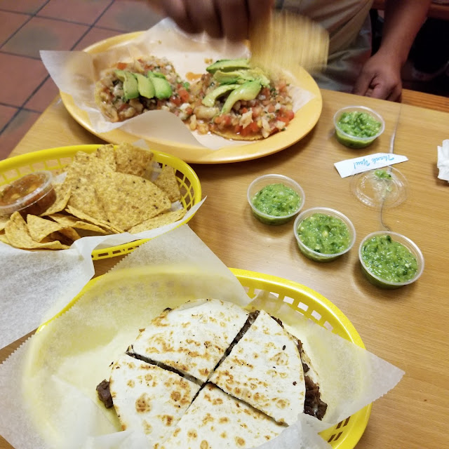 Quesadilla Suiza