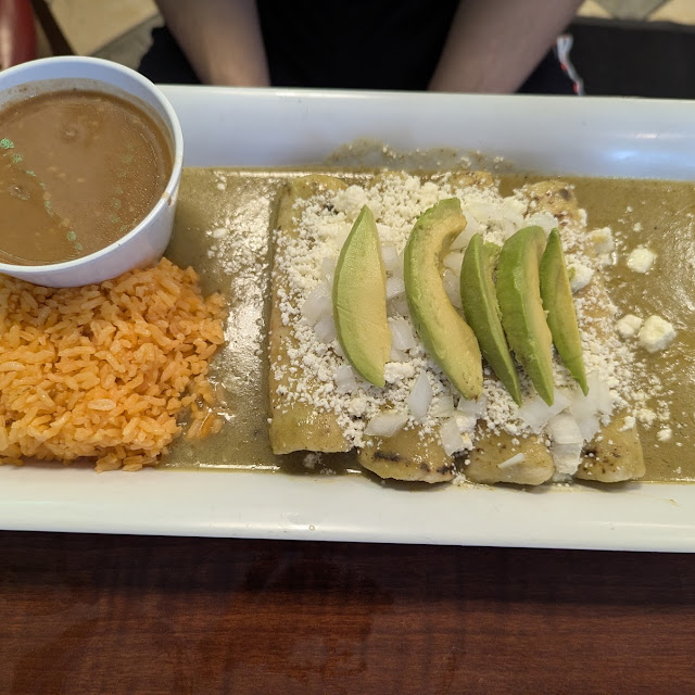 Azteca Enchiladas