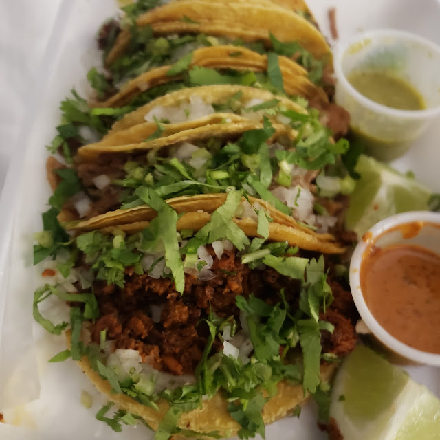 Tacos De Chorizo Lengua Asada Taco