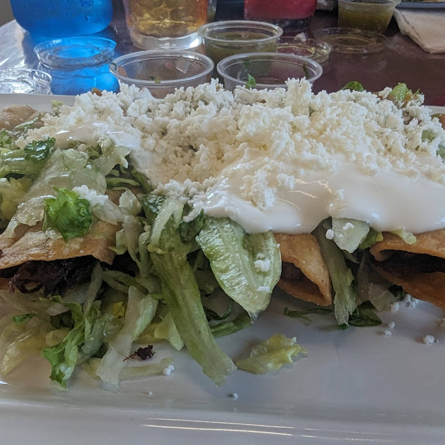 Taquitos De Carnitas