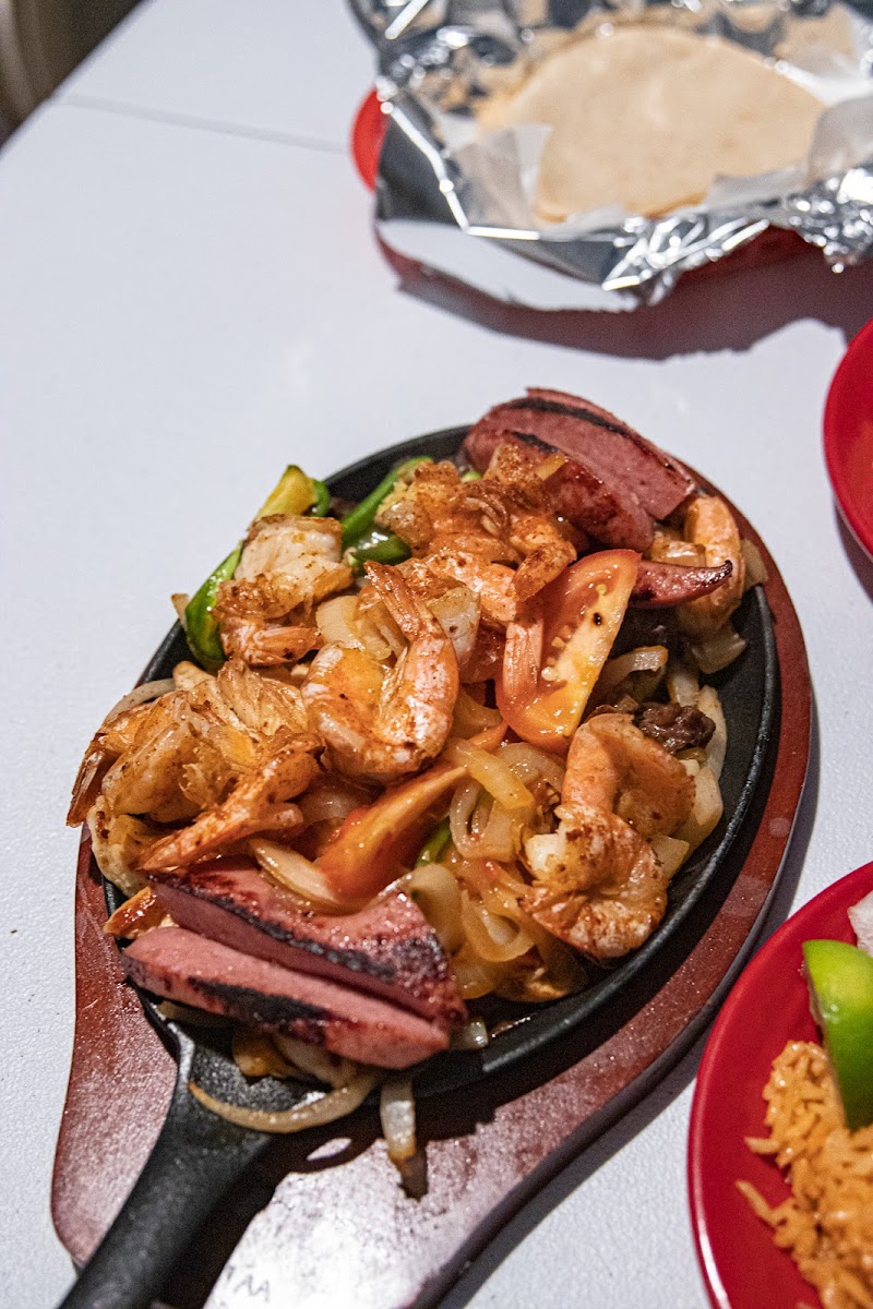 Taqueria Los Cabritos Tacos y Mas