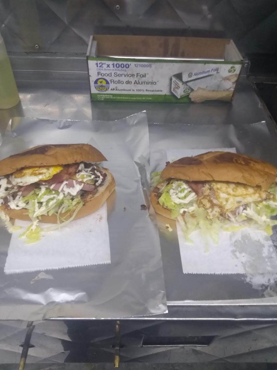 Taqueria Mi Lindo Huetamo (Food Truck)