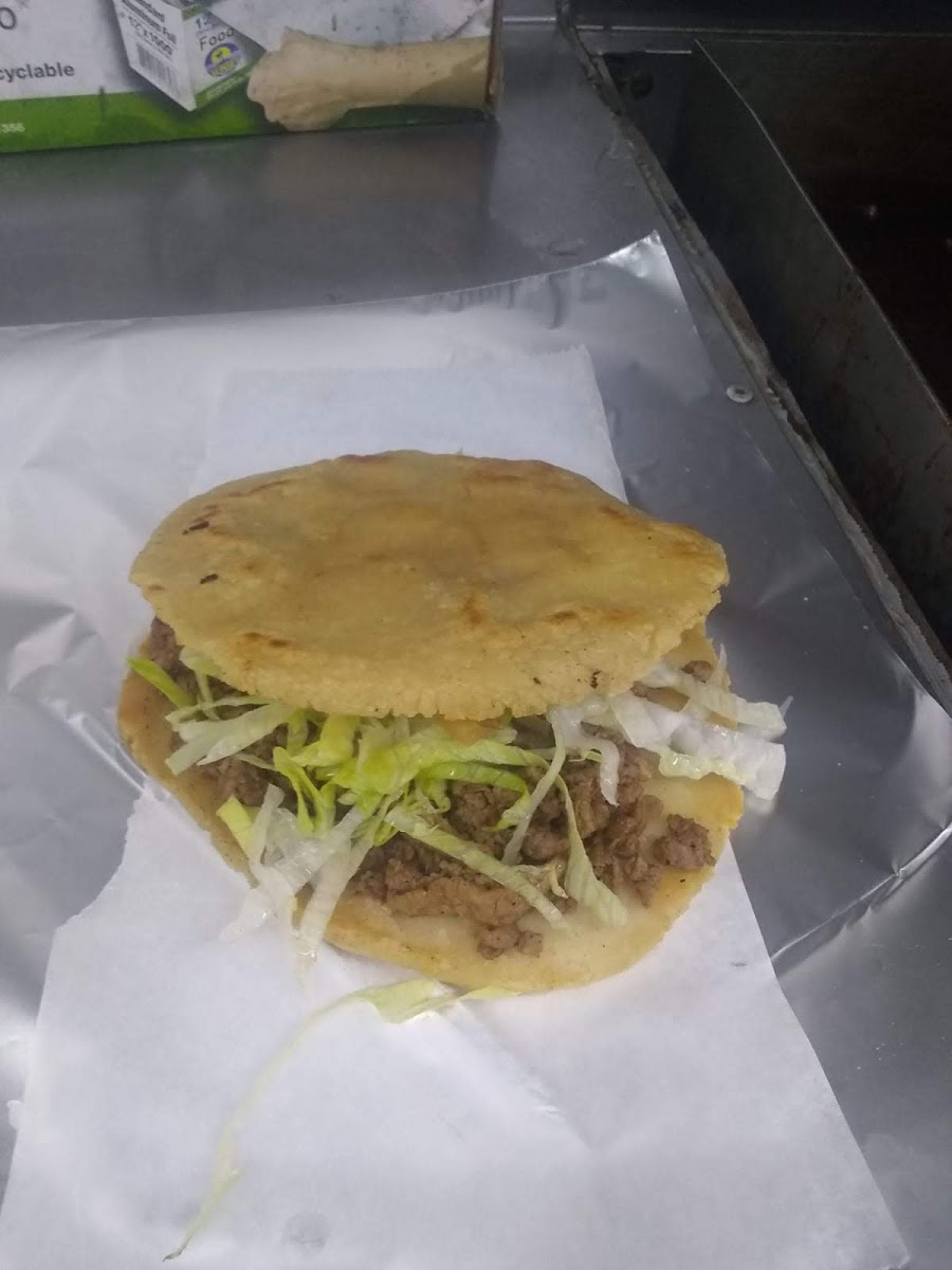 Taqueria Mi Lindo Huetamo (Food Truck)
