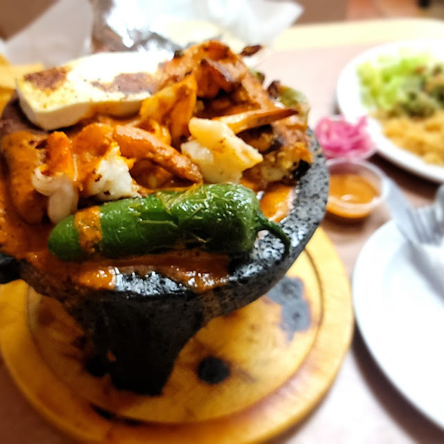 Molcajete Mixto