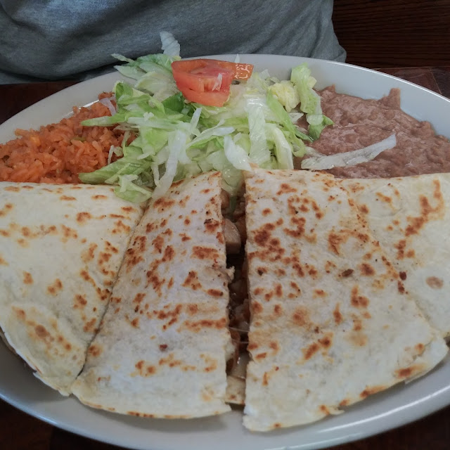 Plato Quesadillas