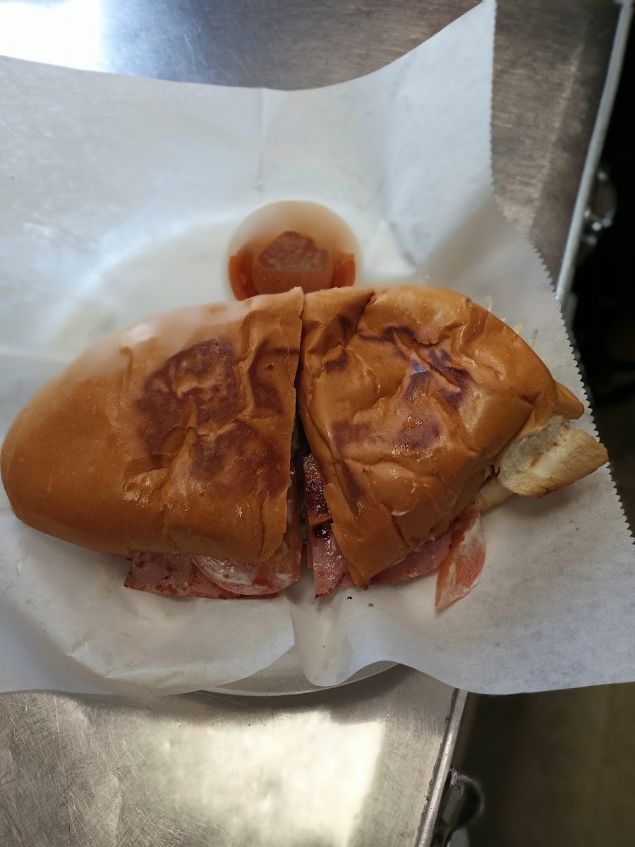 Taqueria y Pupuseria La Famosa