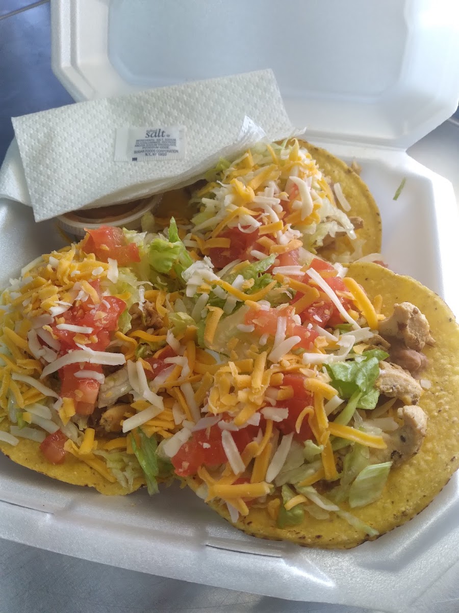 Taqueria y Pupuseria La Famosa