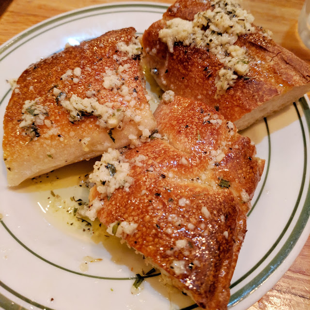 Half Pan Garlic Bread Served 15-20