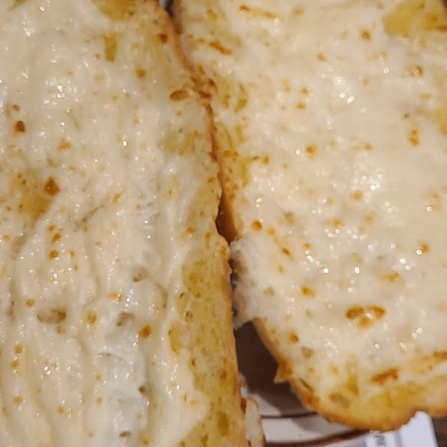 Garlic Bread with Cheese