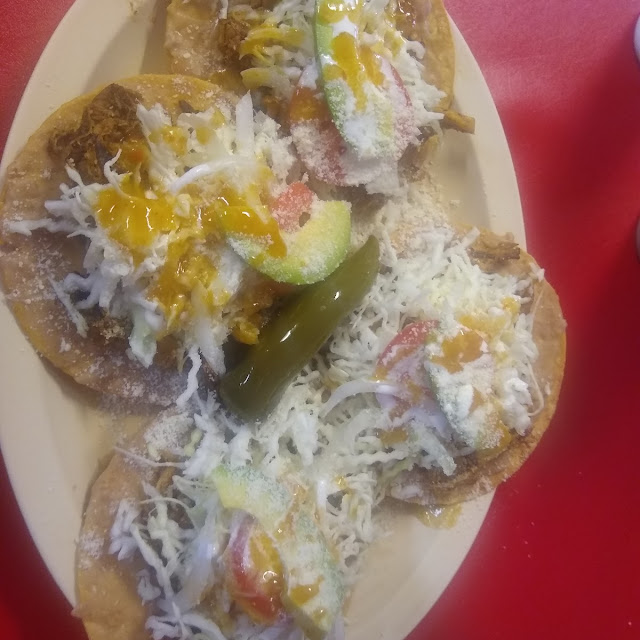 Tostadas de Tinga