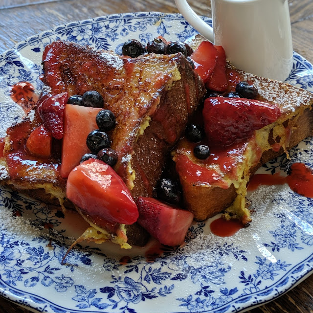 French Toast with Fresh Berries and Crème Fraiche
