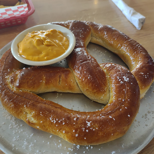 Stadium Pretzel